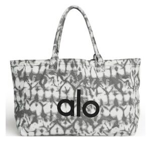 ALO Yoga Tote Bag